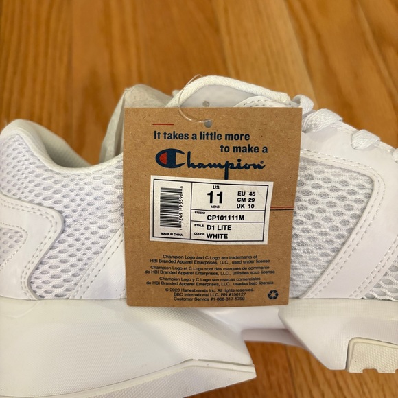 Champion D1 Lite Shoe in White - Picture 4 of 12